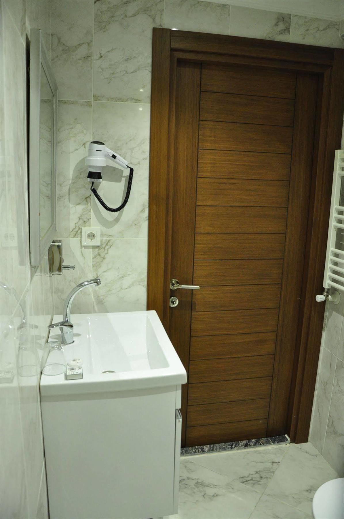 Guest House Harbiye Istanbul Exterior photo